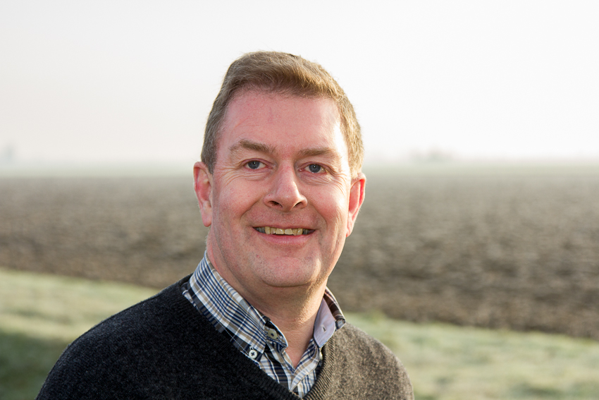 Afbeelding Artikel met technisch directeur Dirk Bakker in Onder Glas