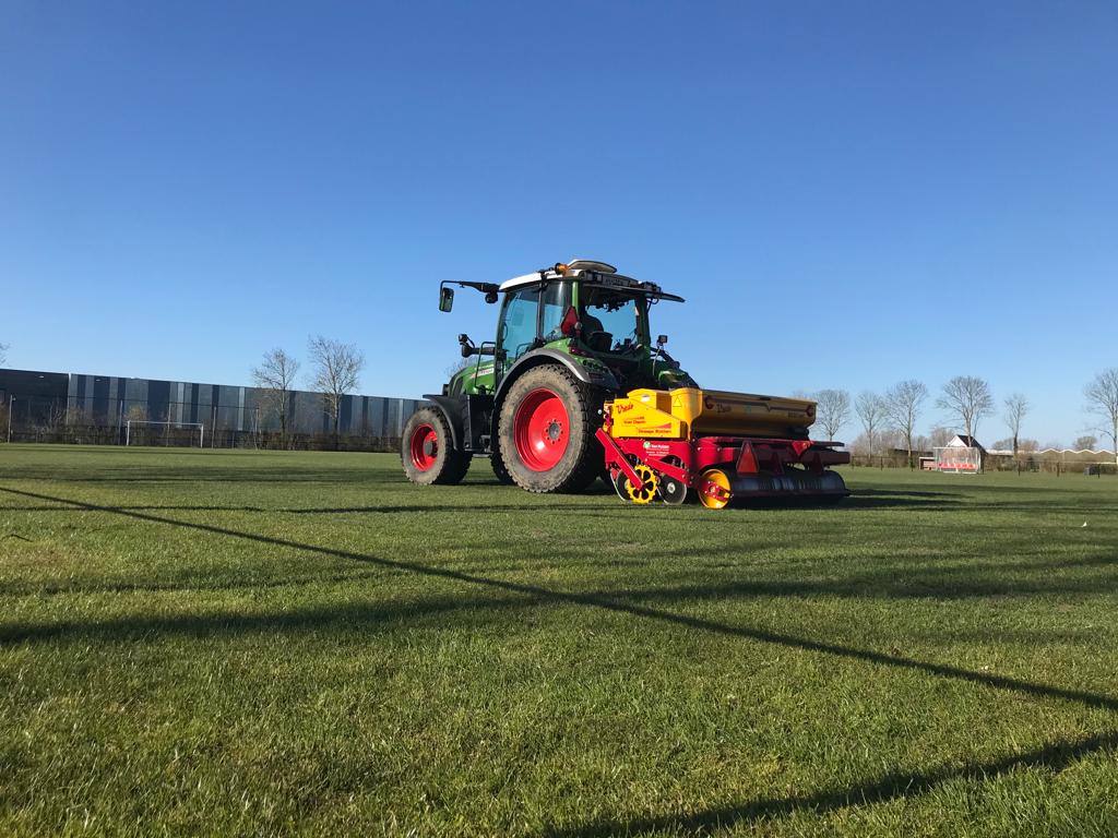 Afbeelding Keuzes graszaad doorzaaiseizoen sportvelden