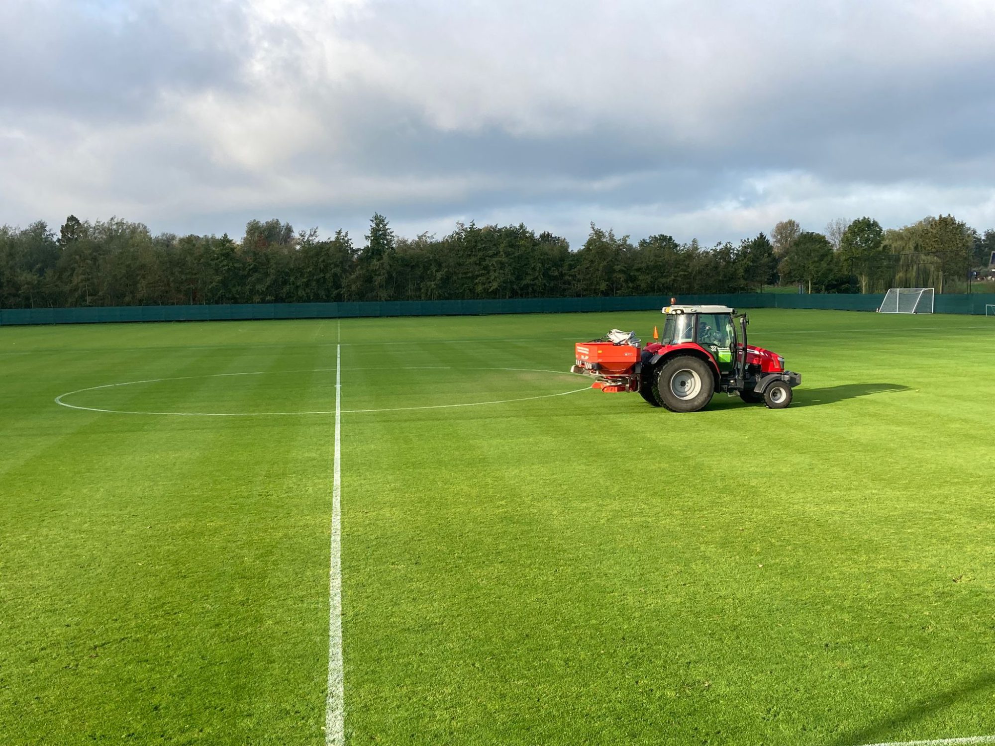 Afbeelding Introductie nieuwe sportveld meststoffen Van Iperen